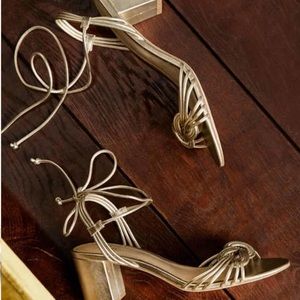 Boden Knot Detail Heeled Sandals in Pale Gold Metallic - Size 38 / 7
